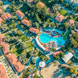 4* Отель Club Atlantis