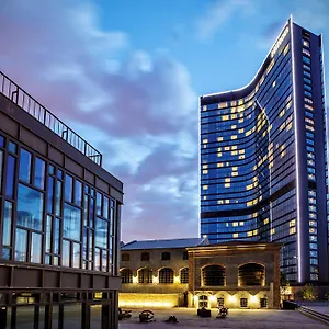 hilton-istanbul-bomonti-hotel-conference-center.istanbul-turkeyhotels.com/