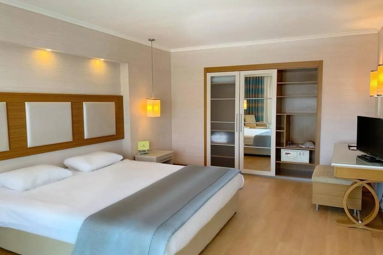 Royal Asarlik Beach Hotel Gümbet