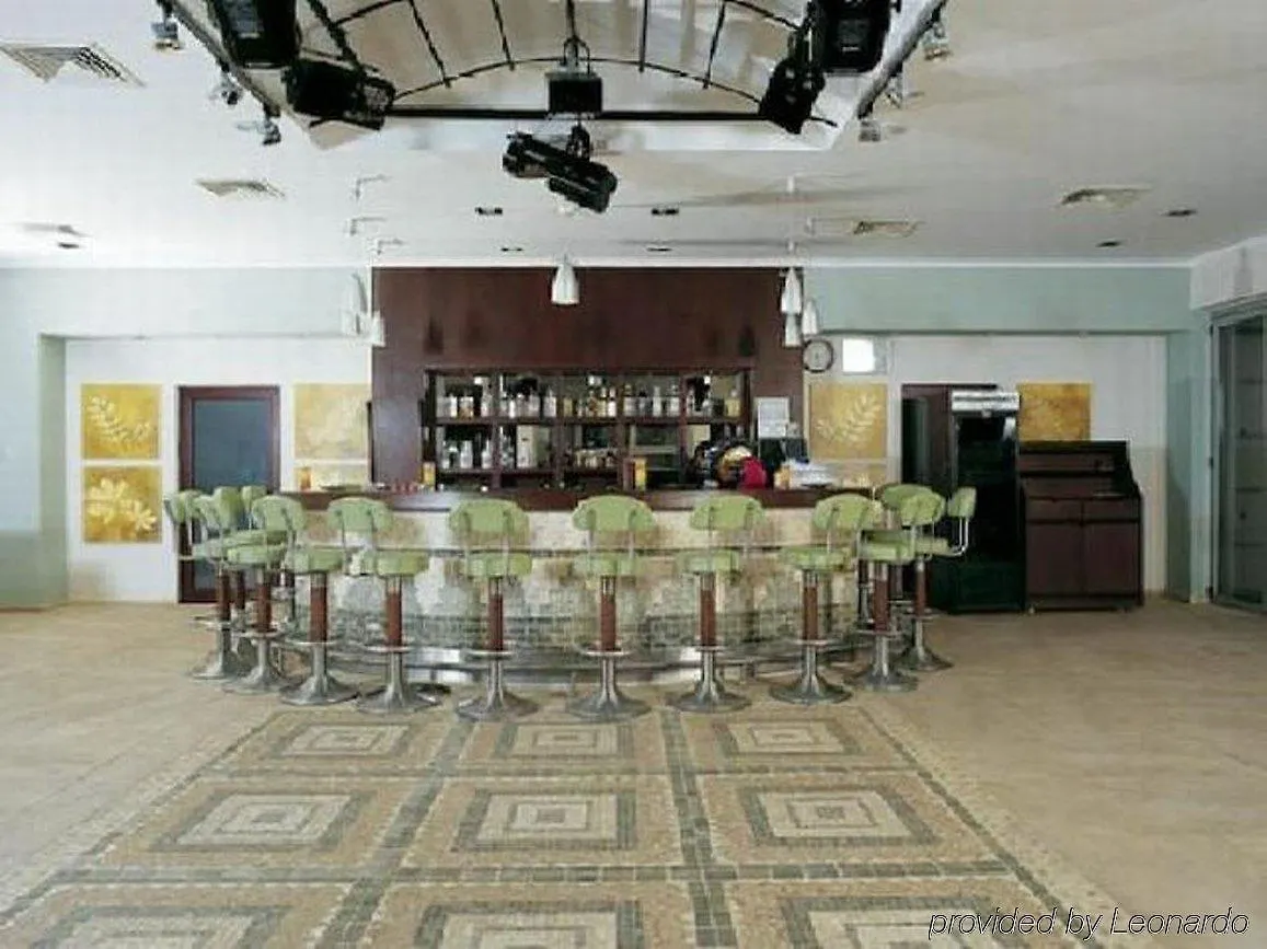 Royal Asarlik Beach Hotel Gümbet 5*,